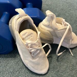 Nike air size 1Y white